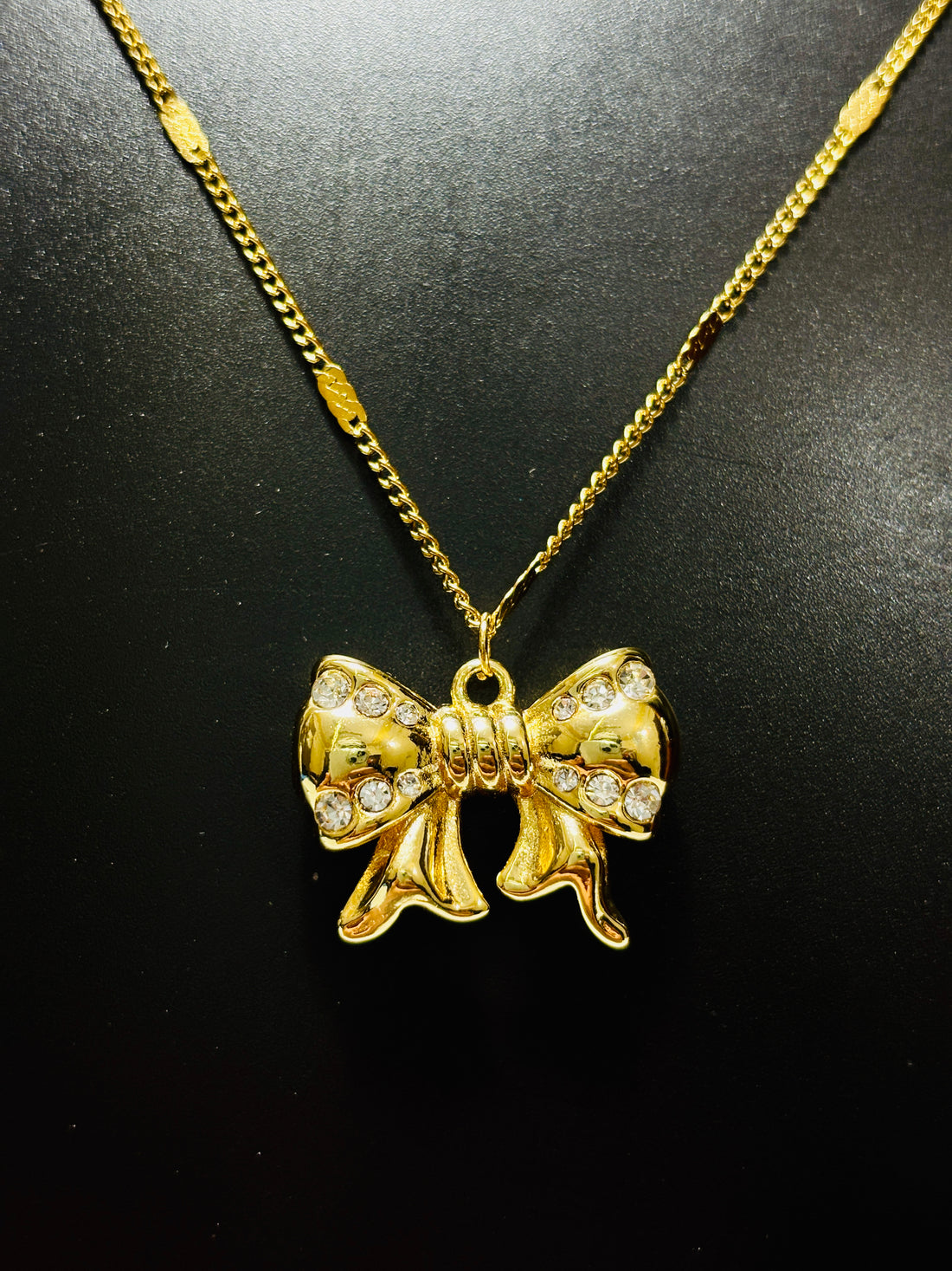 Golden Bow Pendant Necklace