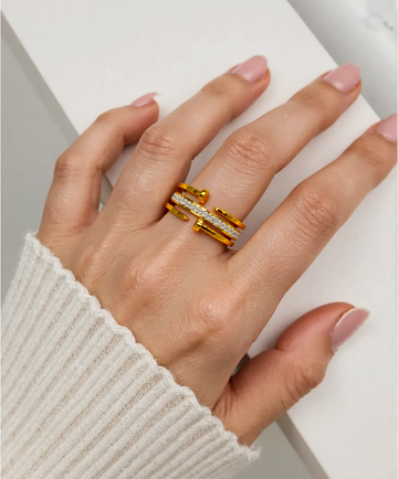 Aurora Splendor Split Band Ring